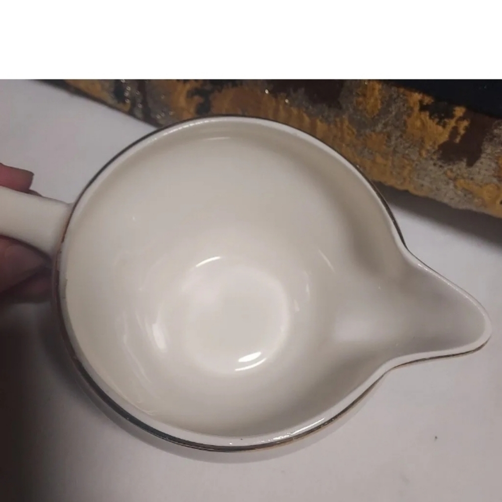 Vintage Bakerite Creamer Warranted 22k GOLD - Picture 7 of 11